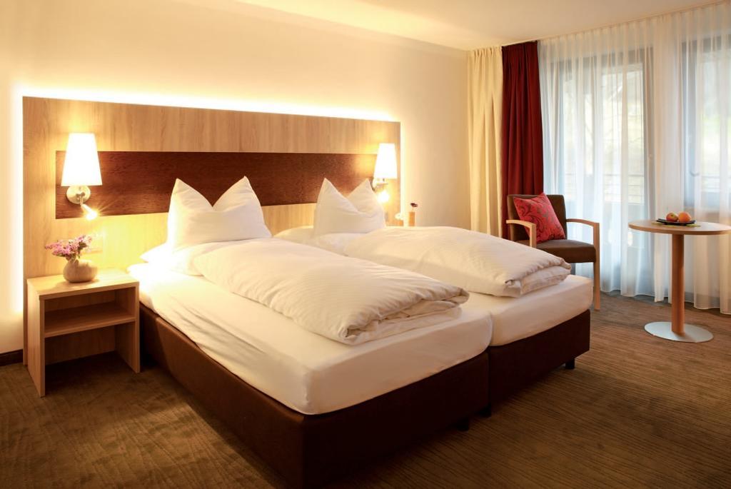 Hotel Schwarzwaldhof Enzklösterle Quarto foto